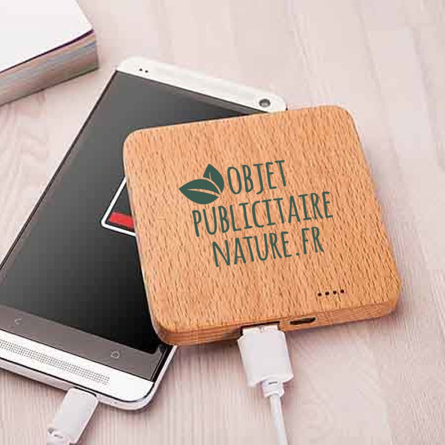 Powerbank en bois personnalisable 2600 mAh - Design plat et élégant