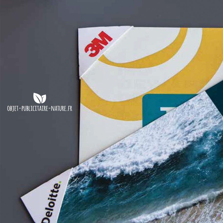 Trombone d'angle personnalisé Deltaclip en papier certifié FSC.