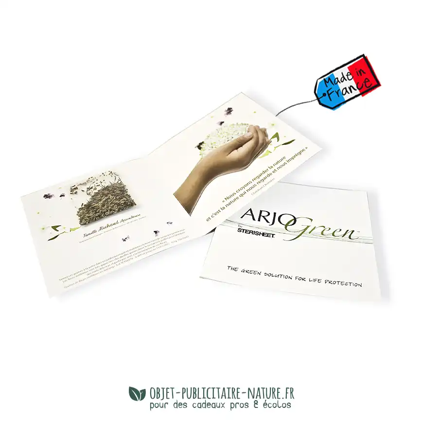 Carte format carré avec sachet ou confetti à graines personnalisés