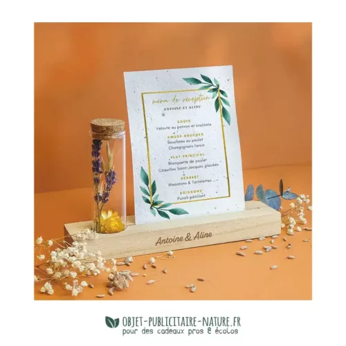 Support floral publicitaire avec fleurs séchées personnalisable